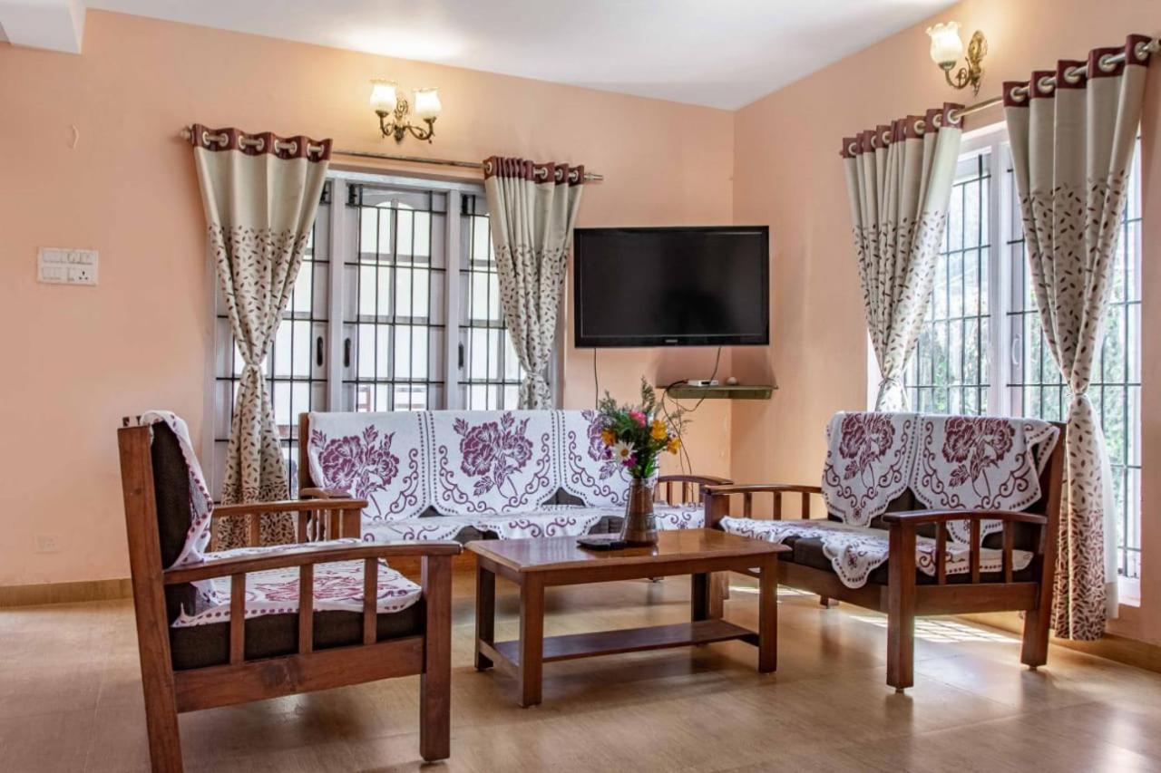Pine View Stay Utakamand Zewnętrze zdjęcie